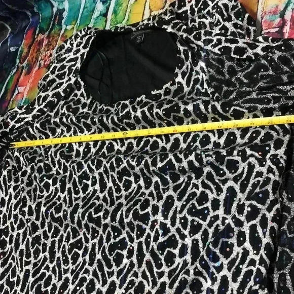 Collection dressbarn top/blouse black silver with iridescent sparkles - Picture 8 of 12